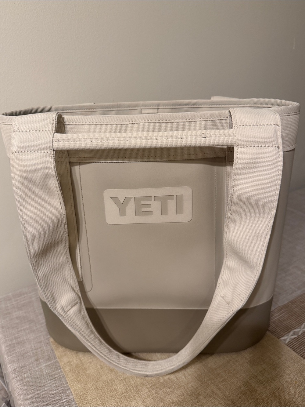 Yeti El Camino 20 Soft Cooler Tote in Taupe and White